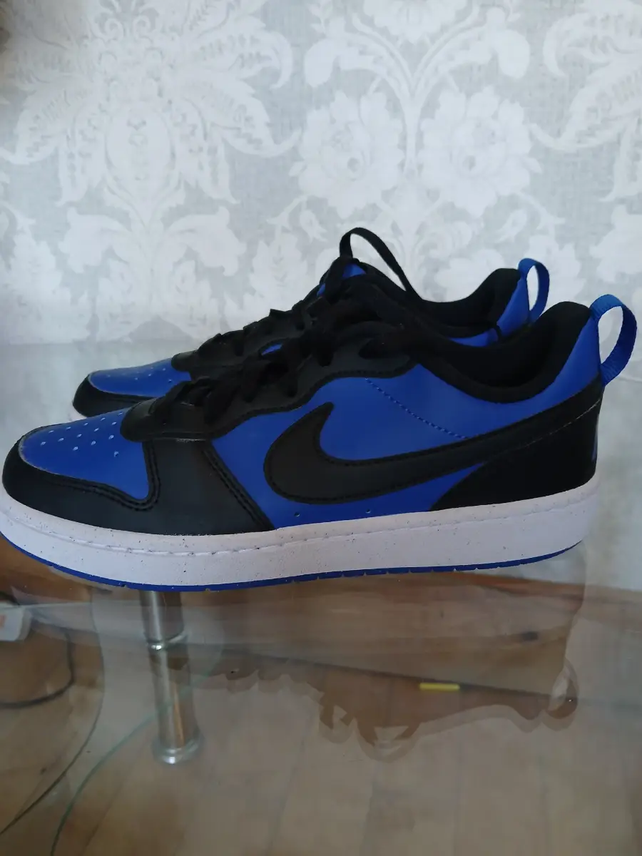 Nike  court  Borough kids  trainers