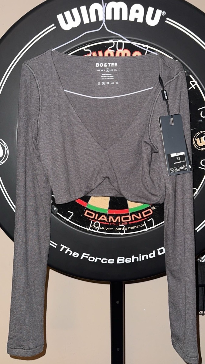 Bo & Tee Charcoal Crop Top - Size Medium