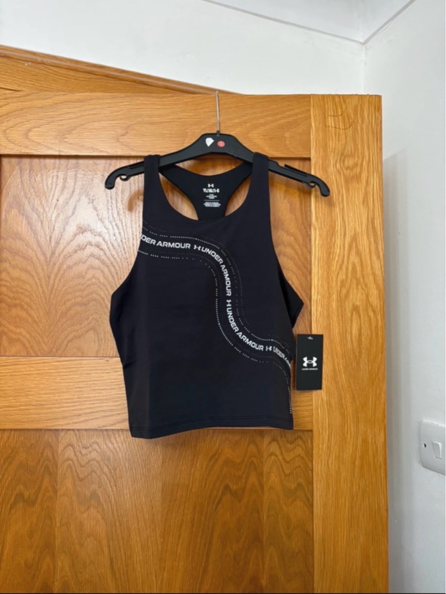 Under Armour Motion Tank Colour Black Size YL Size 11-12 Years