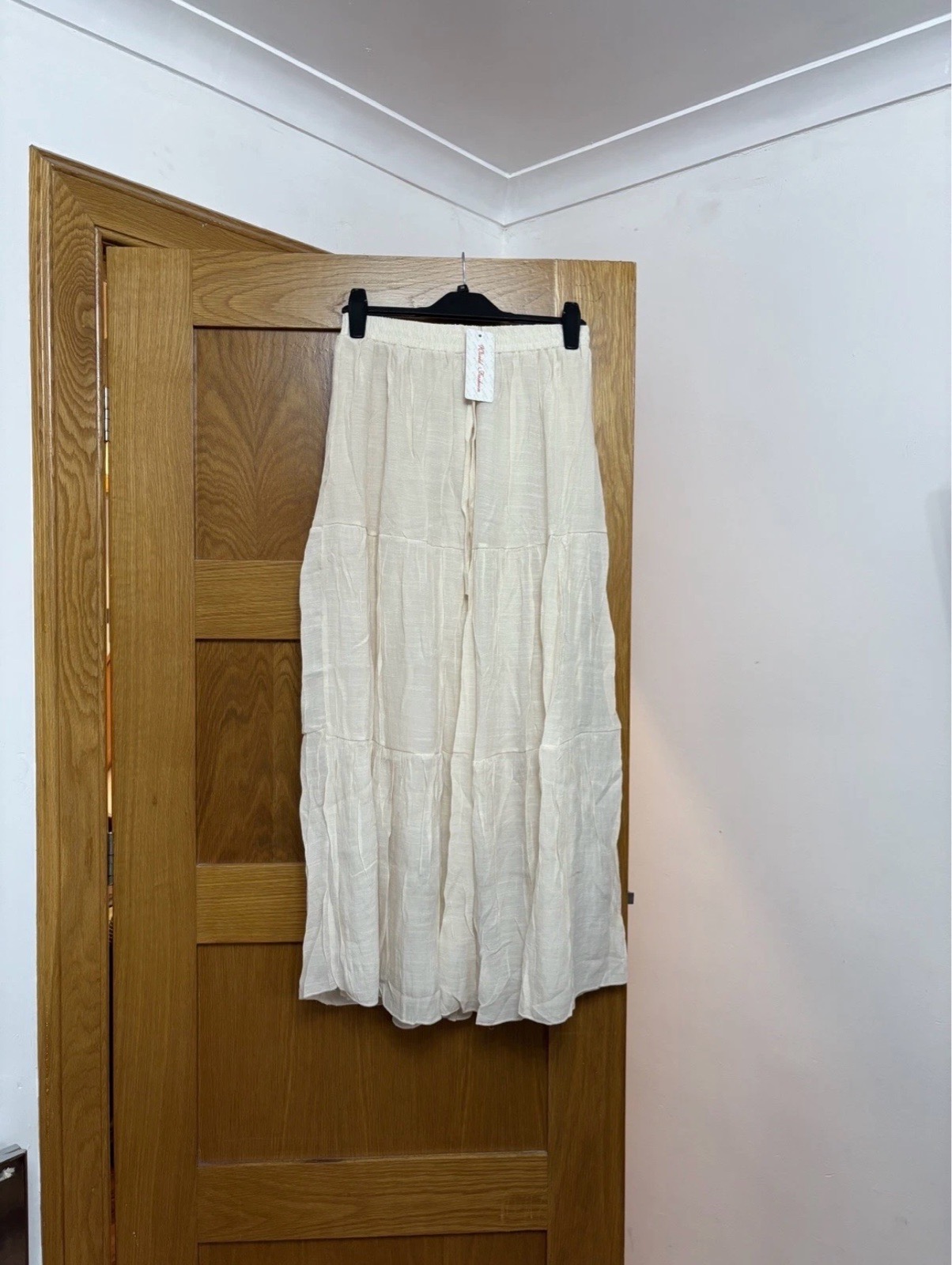 World Fashion Skirt Colour Cream Size XL One Size 10-18