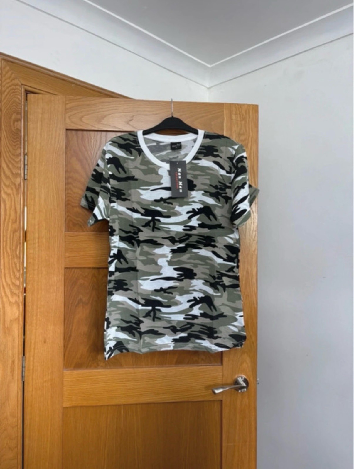 Max Men Collection Short Sleeve Camo T-Shirt Colour Khaki/White Camo Size M