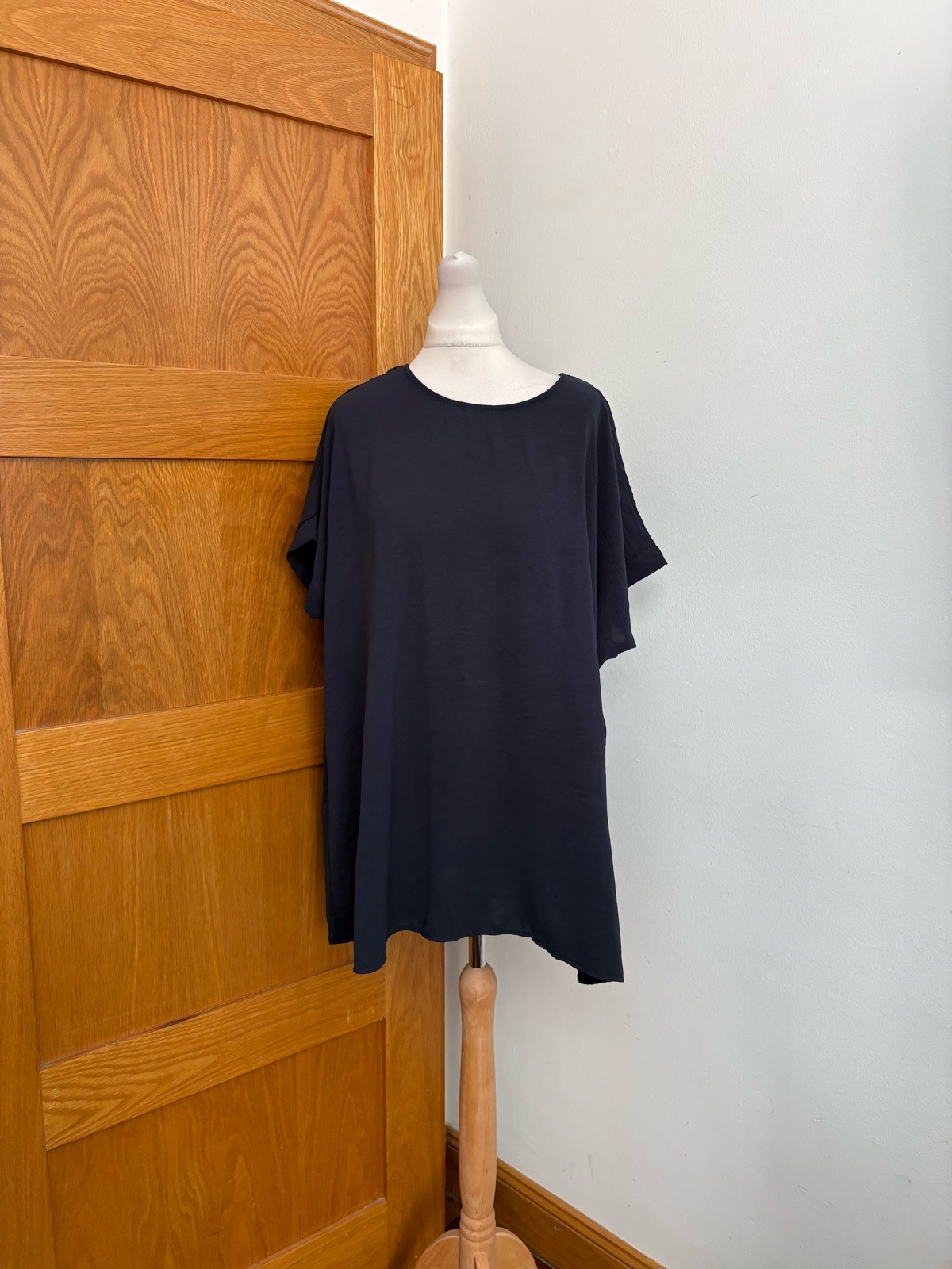 Porte A Porte tie back top Colour Navy O... ... Porte A Porte tie back top Colour Navy One Size 12-