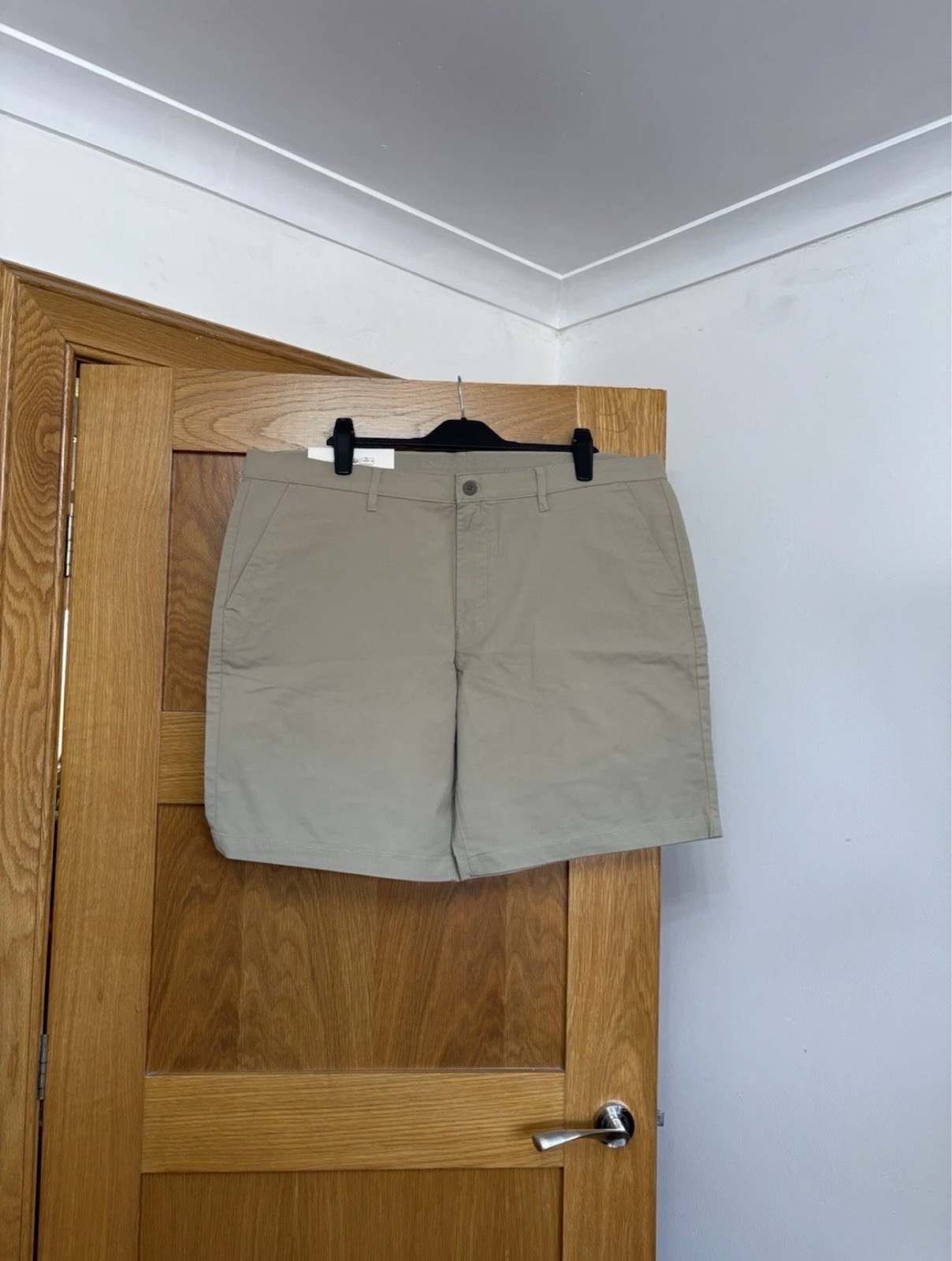 English Laundry 'The CEO' Midway Shorts Colour Birch Size 40