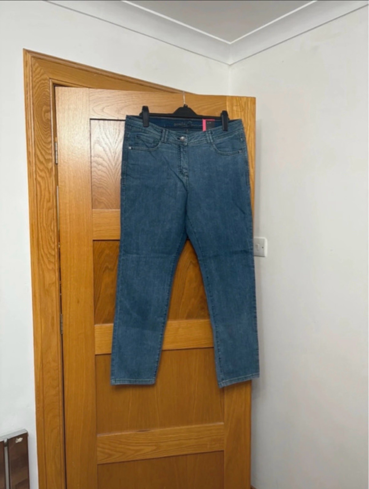 Bonita Straight Leg Jeans Colour Blue Size 44 S UK Size 16
