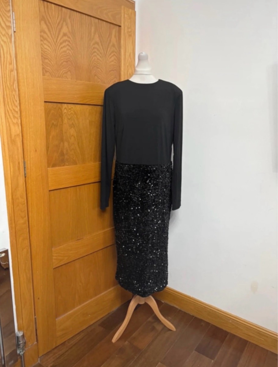 AX Paris Curve Velvet Sequin 2 in 1 Midi Dress Colour Black Size 20