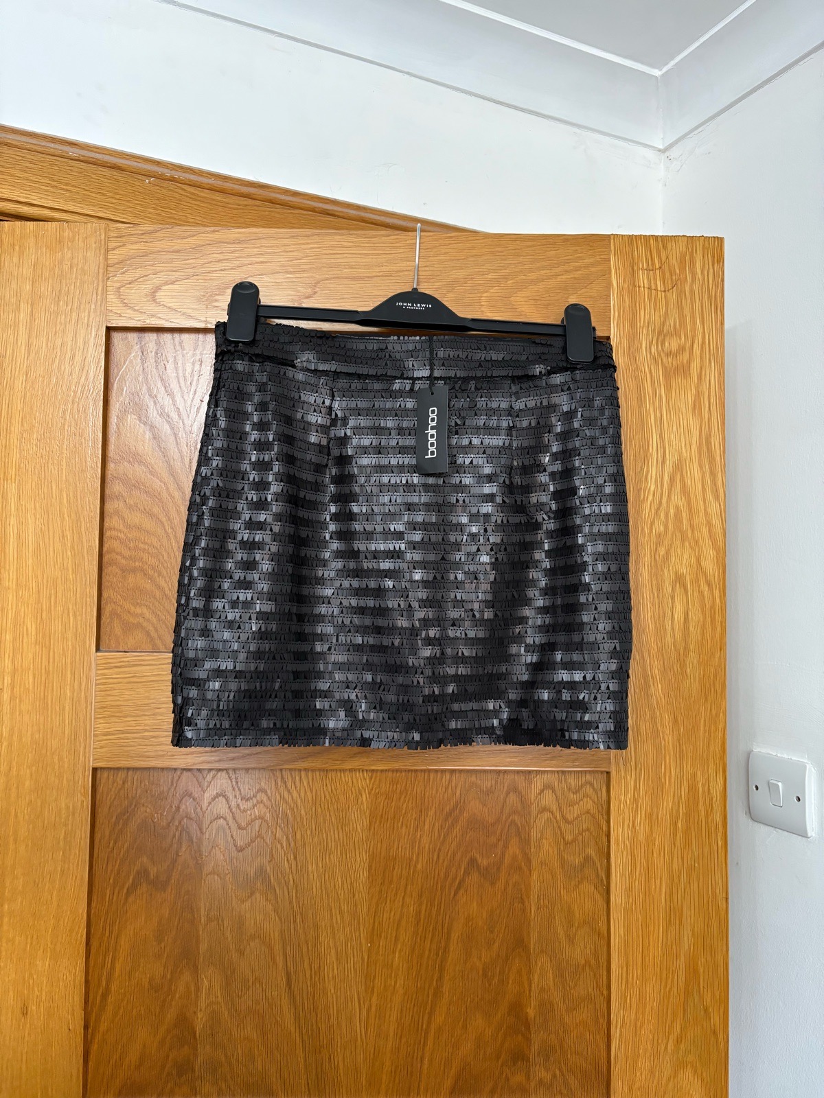 Boohoo Matte Sequin Micro Mini Skirt Colour Black Size 10