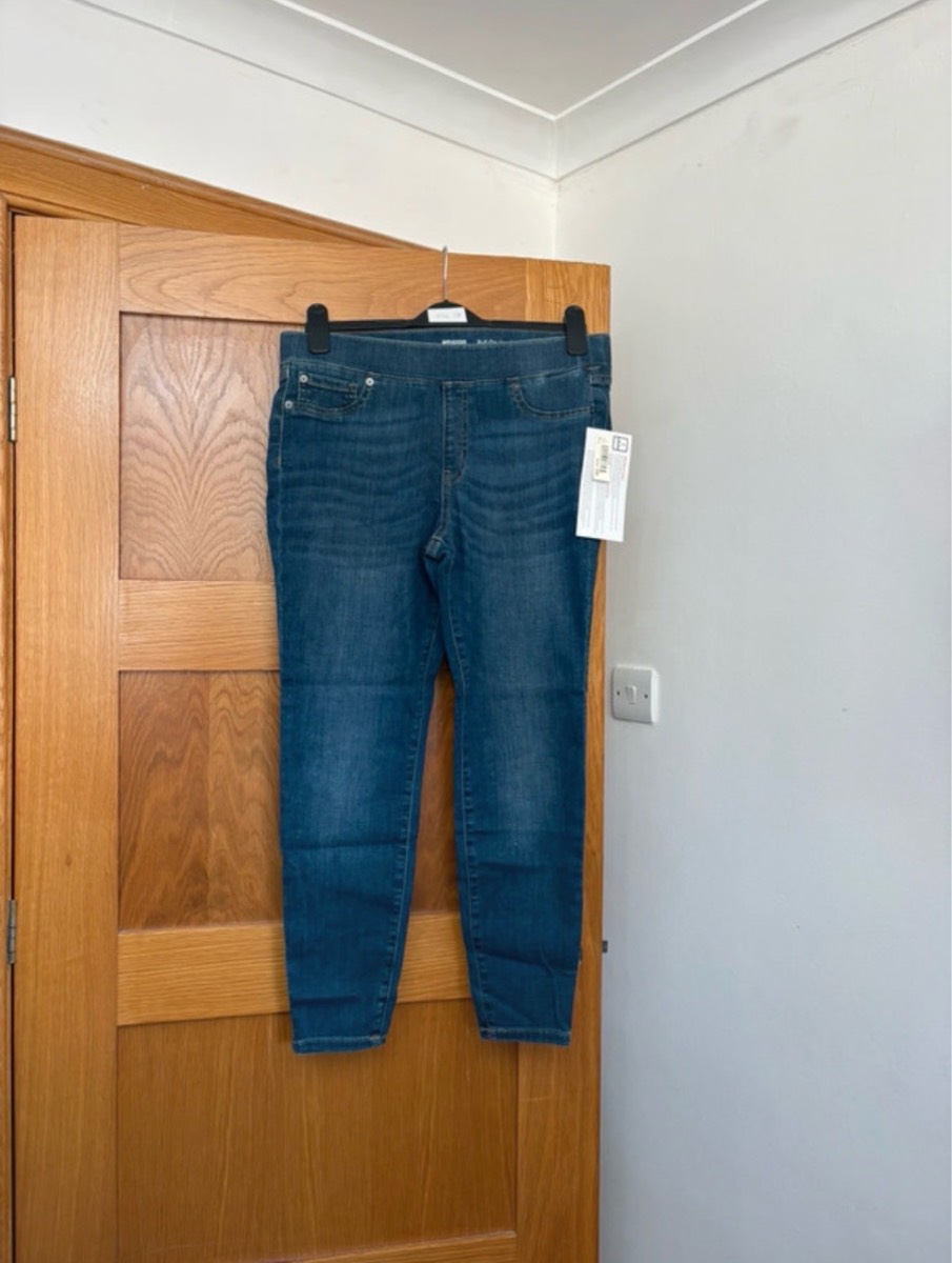 Amazon Essentials Pull On Jeggings Colour Blue Size 12 Short