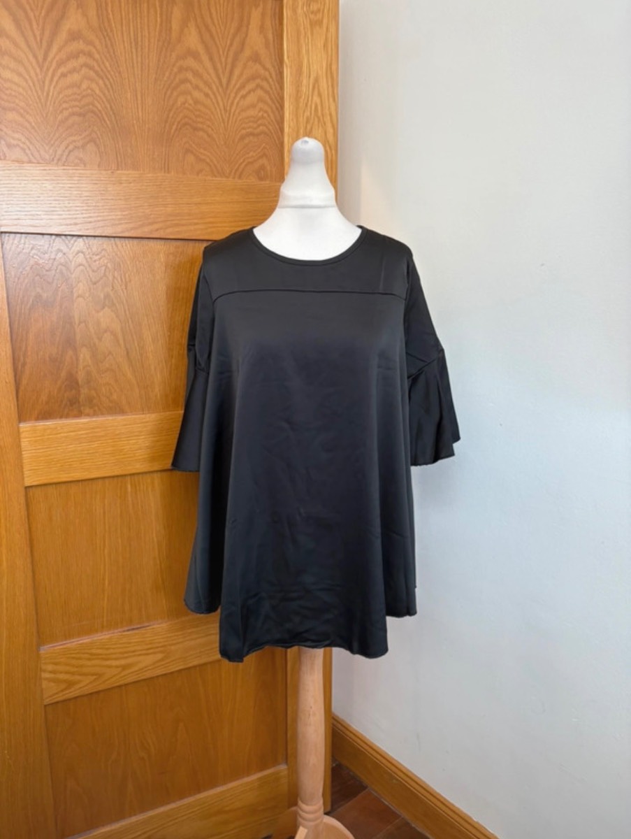 Boohoo Maternity Short Sleeve Blouse Colour Black Size 16