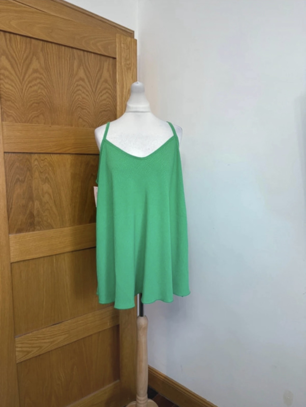 New Collection Spaghetti Strap Camis Vest Top Colour Green One Size 12-22