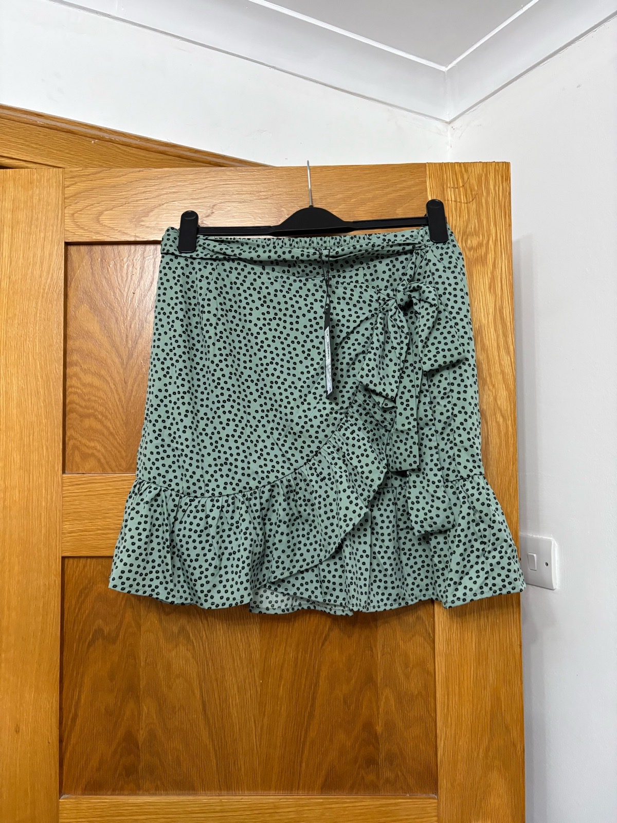 Only Soon Olivia Wrap Skirt Colour Chinois Green Size L