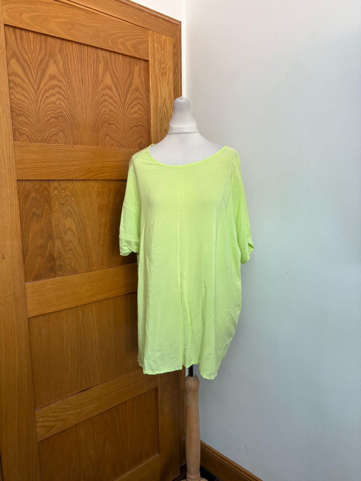 New Collection Short Sleeve Top Colour Lime Green One Size 12-24