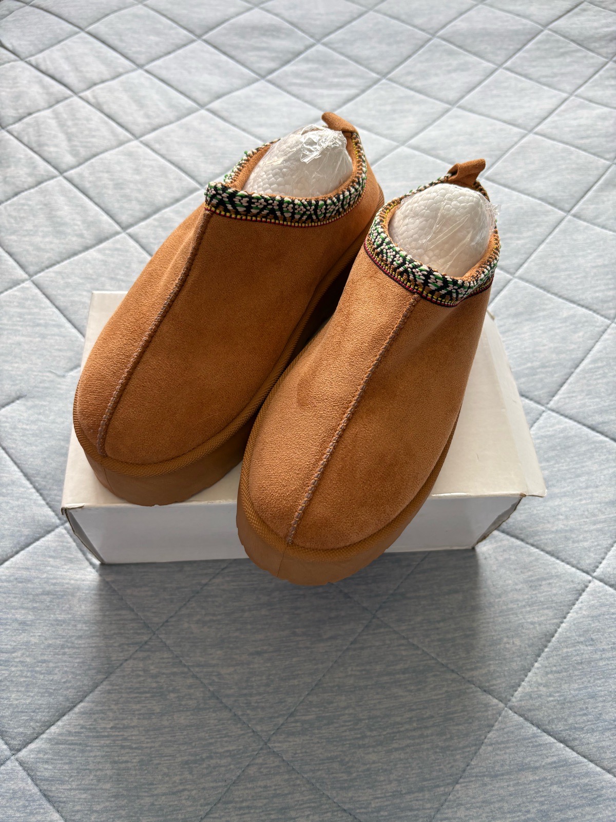 Ladies Chunky Sole Slippers Colour Camel Size 38 UK Size 5