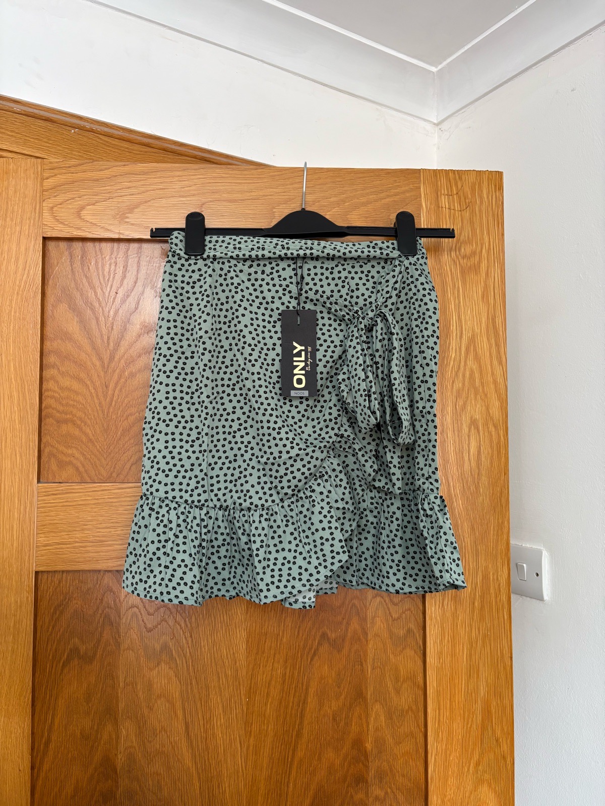 Only Soon Olivia Wrap Skirt Colour Chinois Green Size XS