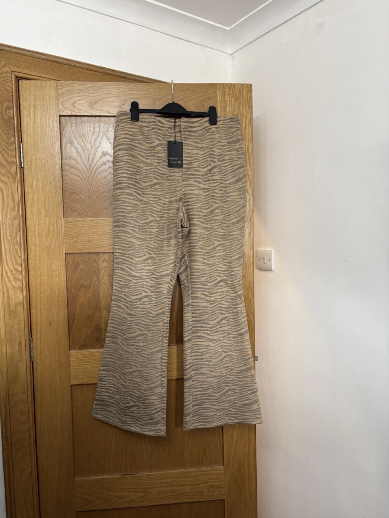 River Island Signature To Go Faux Leather Bootleg Trousers Colour Tiger Size 14