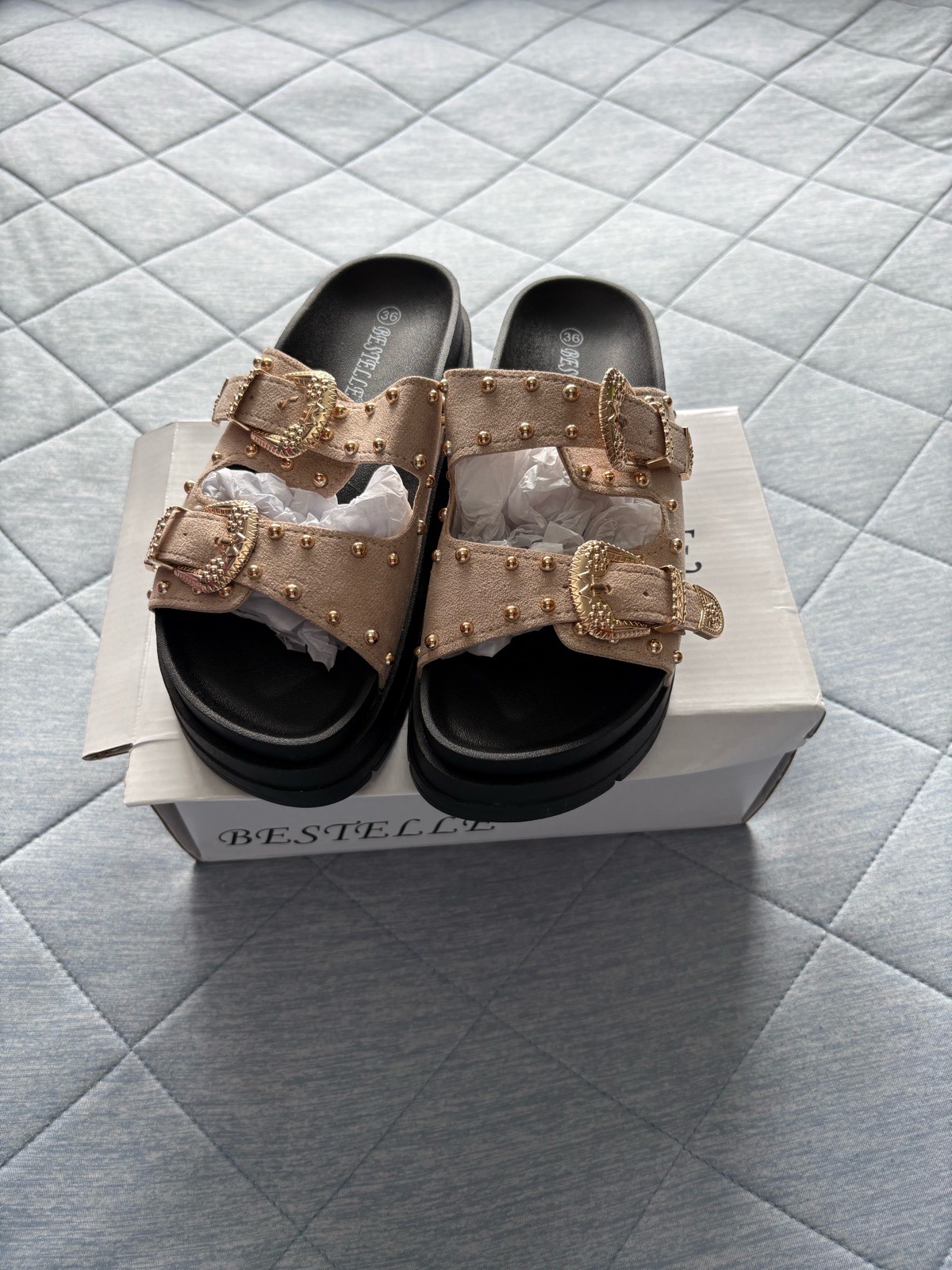 Bestelle Flatform Buckle Sandals Colour Khaki Size 36 UK Size 3