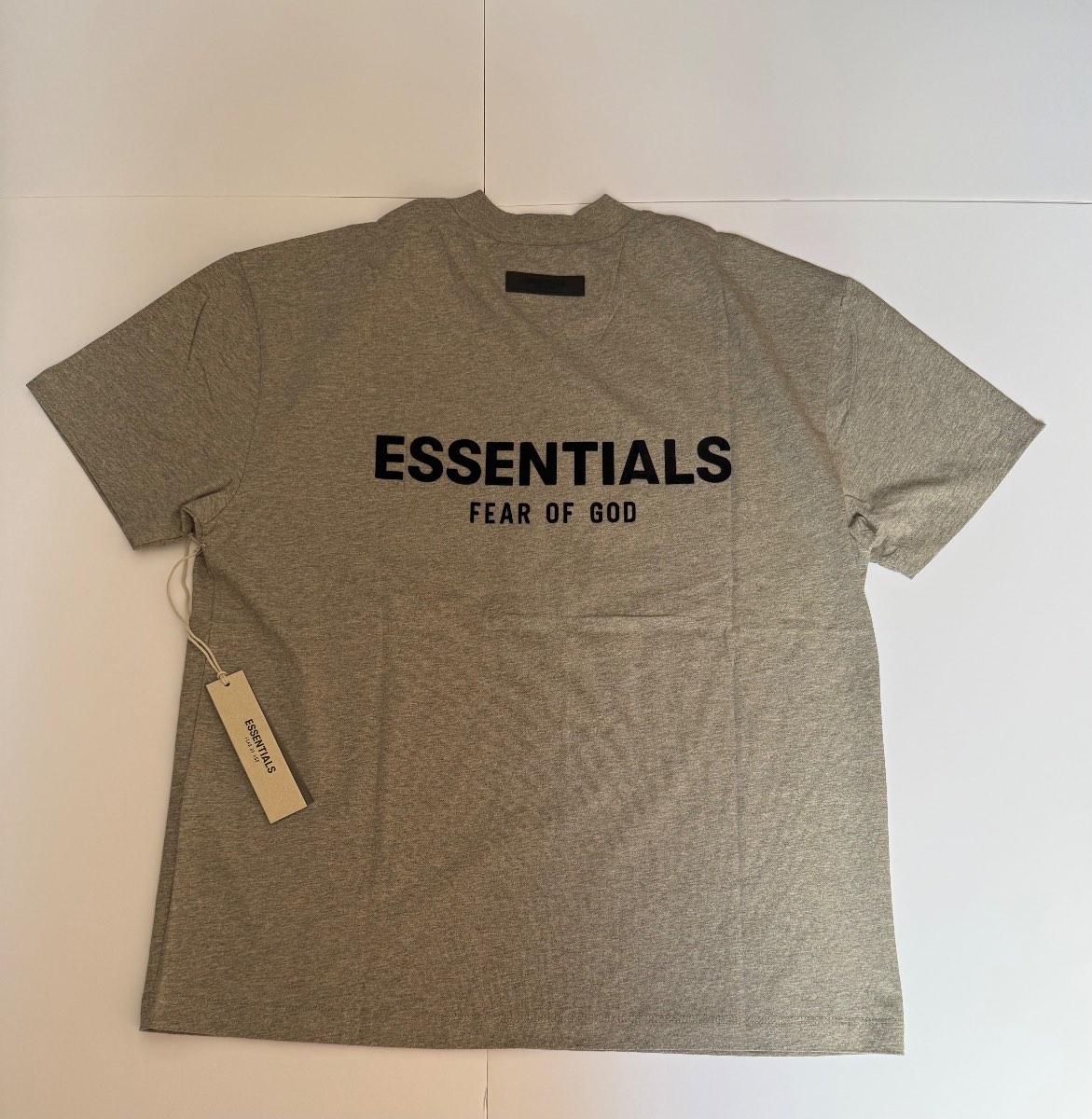Essentials men T-shirt grey marl small