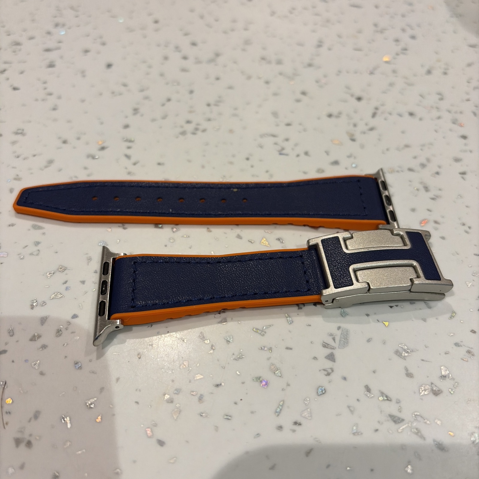 Apple Compatible Watch Strap Magnetic H Logo 42mm-49mm