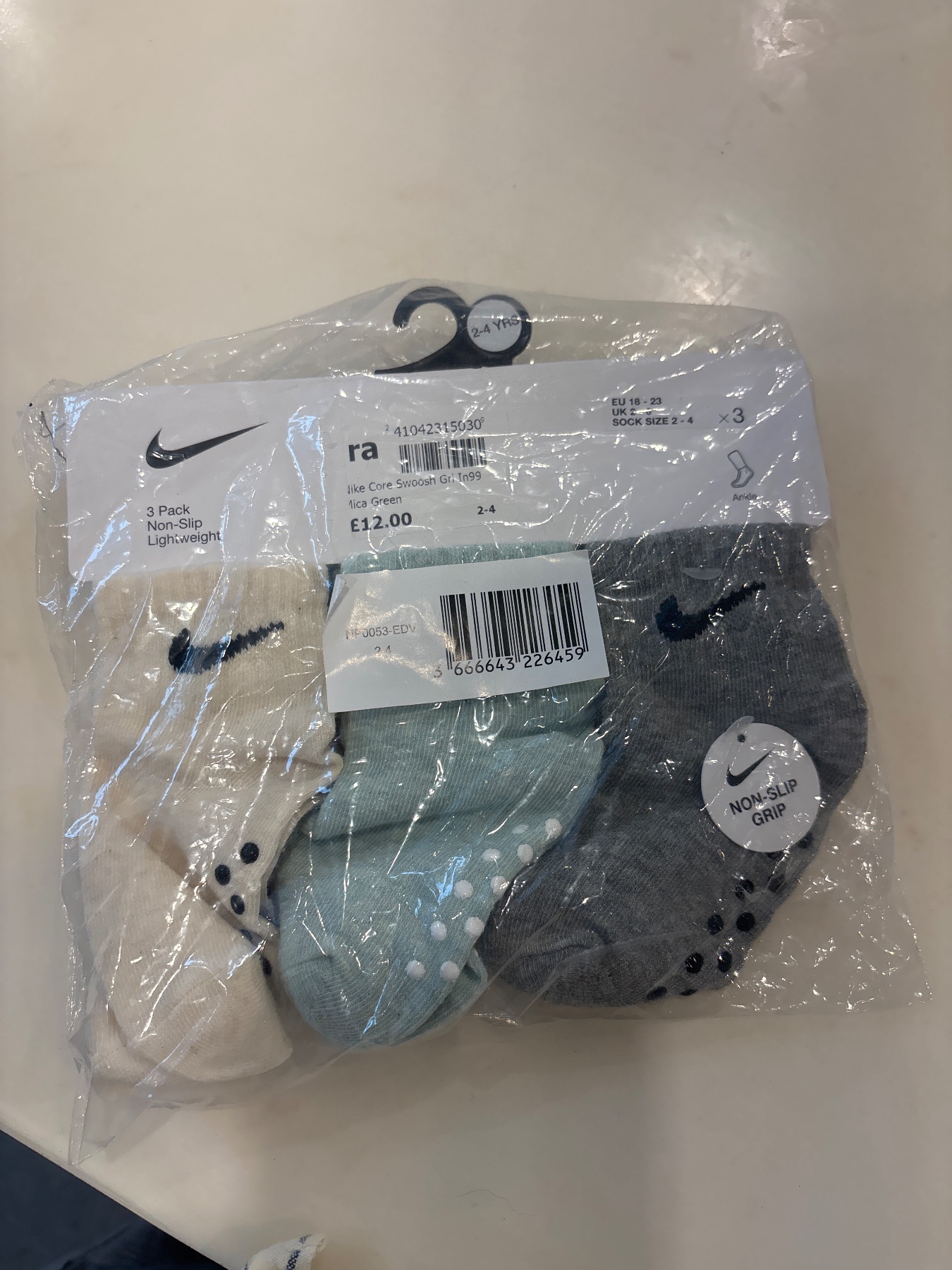 3 pack Nike girls infant socks c2-4