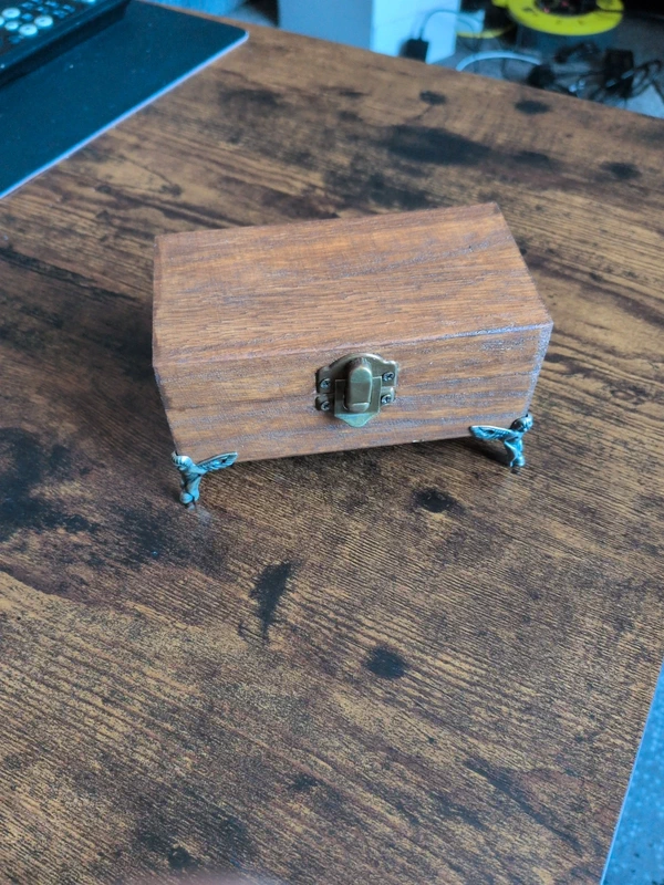Wooden box