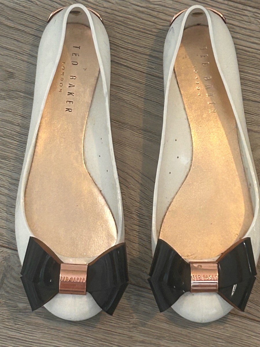 Ted Baker Faiyte Bow Jelly Pumps - Cream & Black - UK Size 5