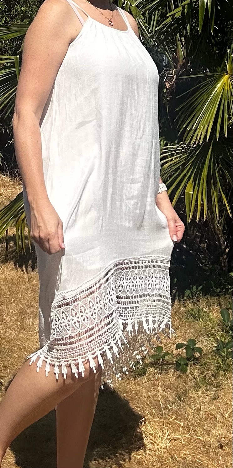 REBELLION AGAIN White Lace Hem Boho Sundress / Size M