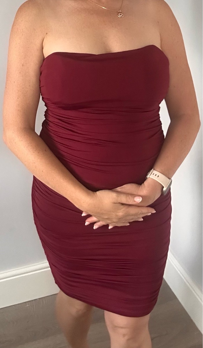 Oh Polly Burgundy Ruched Strapless Bodycon Dress - Excellent Condition
