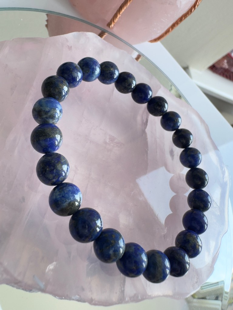 Lapis lazulis 8mm bracelet