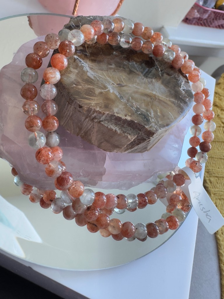 Aurusha sunstone necklace/tripe bracelet