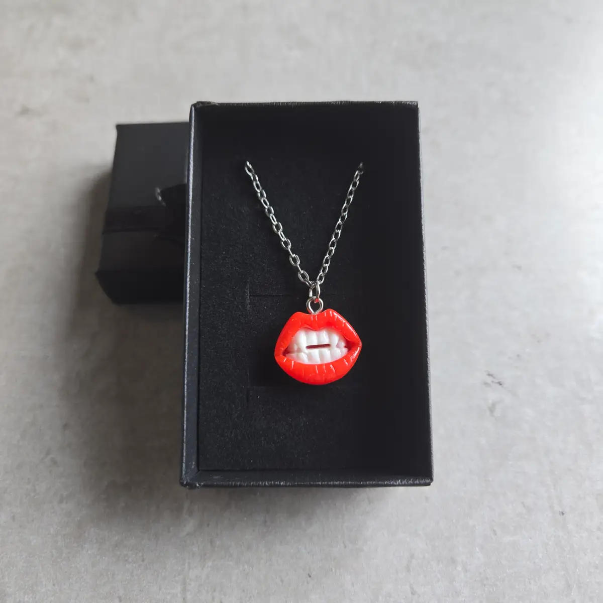 Red Lips Necklace Stainless Steel Chain Gothic Gift Boxed