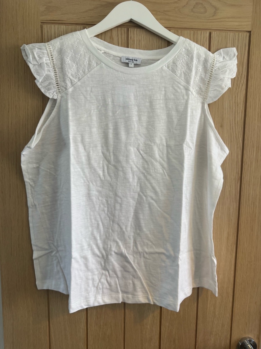 Simply Be White Broderie Frill Sleeve T-Shirt Top Size 20 NWT Cotton Summer