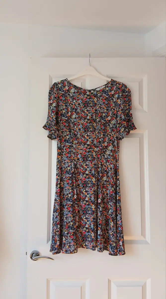 Ditsy Floral Mini Dress UK 10 Short Sleeve Viscose Fit Flare Skater Summer Holiday Cottagecore
