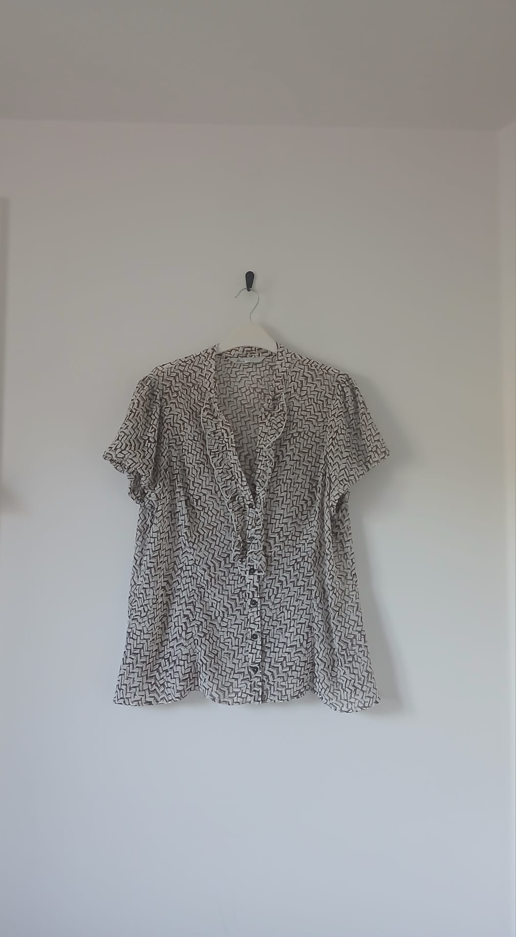 Sheer Ruffle Front Blouse UK14 Ivory Brown Geometric Print Boho Cottagecore Holiday Prairie Festival