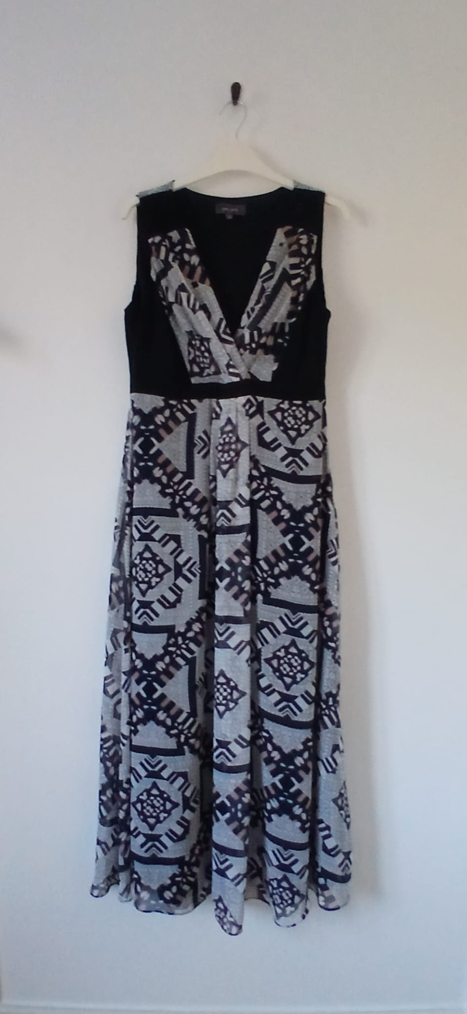 V-Neck Maxi Dress UK12 Grey Black Geometric Aztec Print Wrap Effect Floaty Boho Gothic Festival
