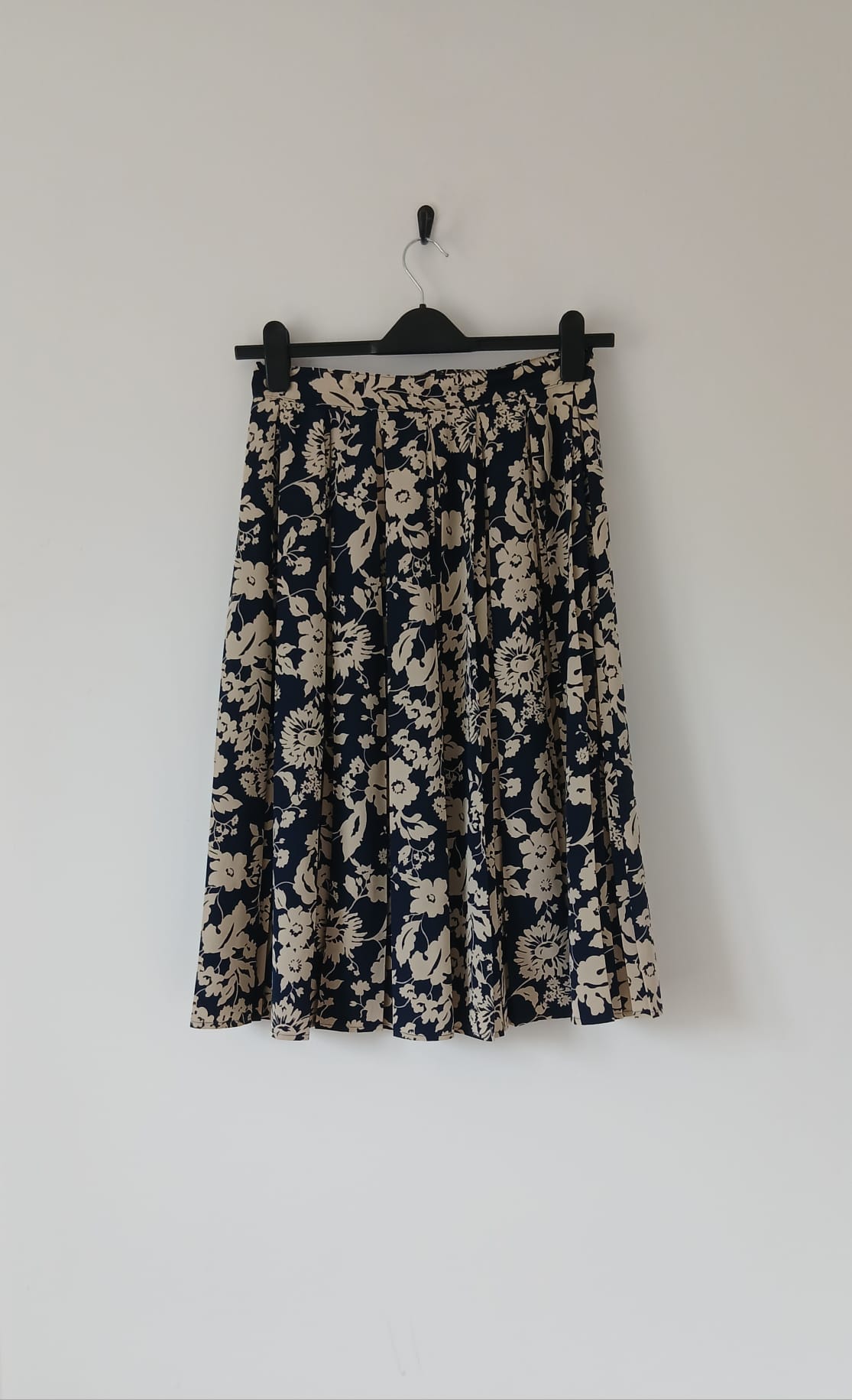 Vintage St Michael Navy & Cream Floral Pleated Midi Skirt UK 12 80s 90s Cottagecore Boho Coquette