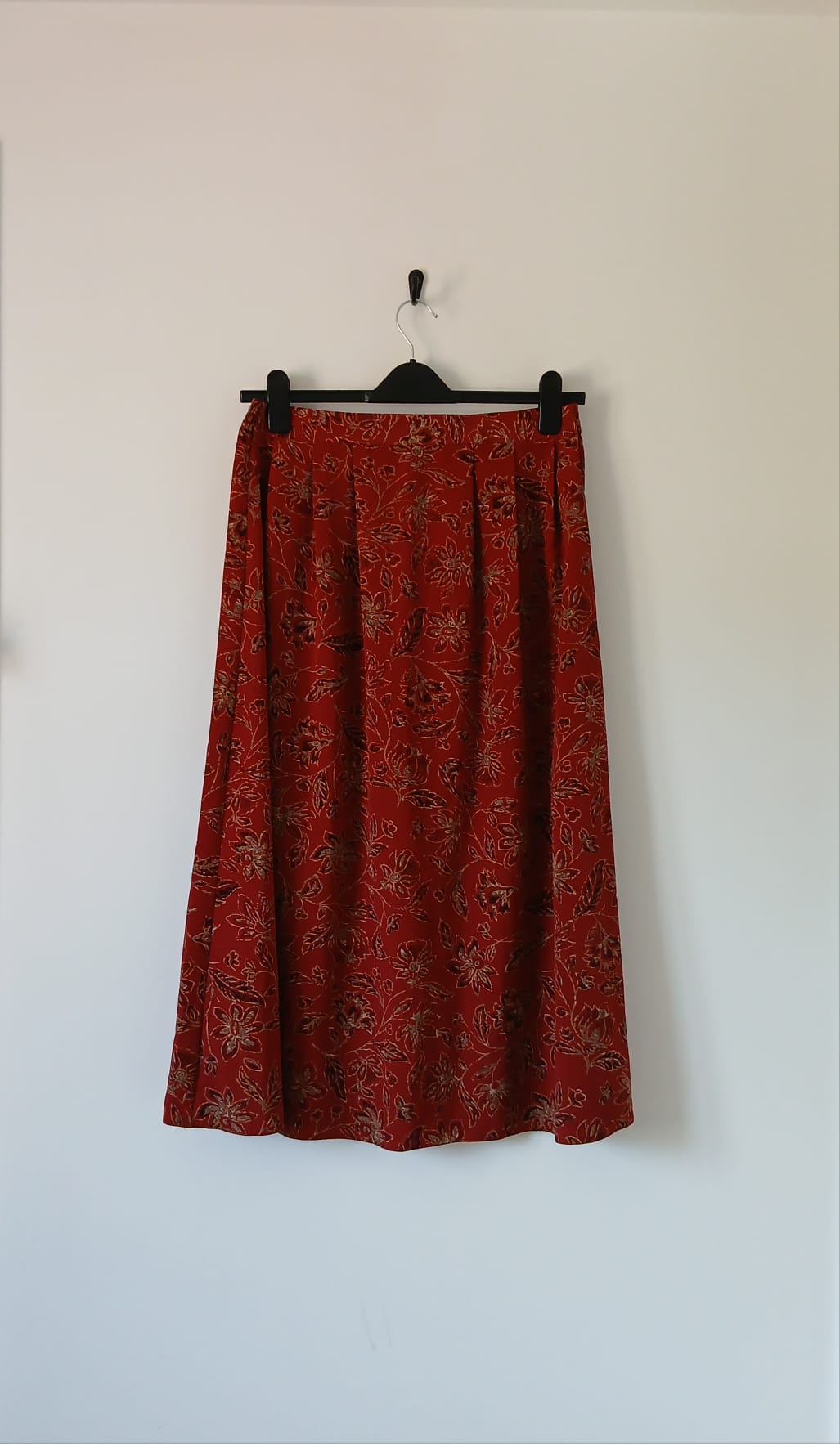 Isabelle Floral Pleated Midi Skirt UK 14 Red Mix Elasticated Waist Boho Cottagecore Lagenlook Autumn