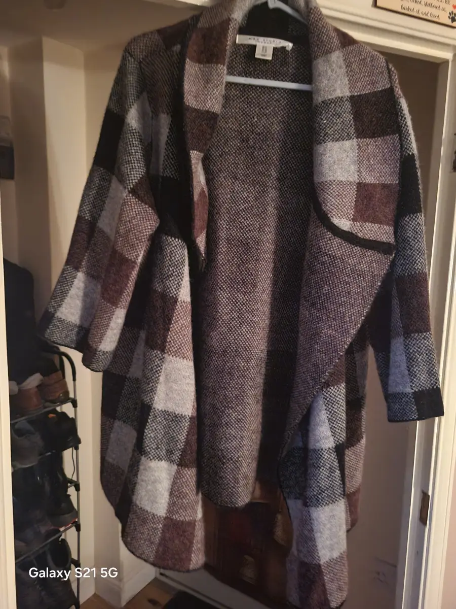 Womens checked cardigan