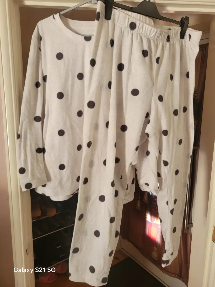 Womens spotty pj set