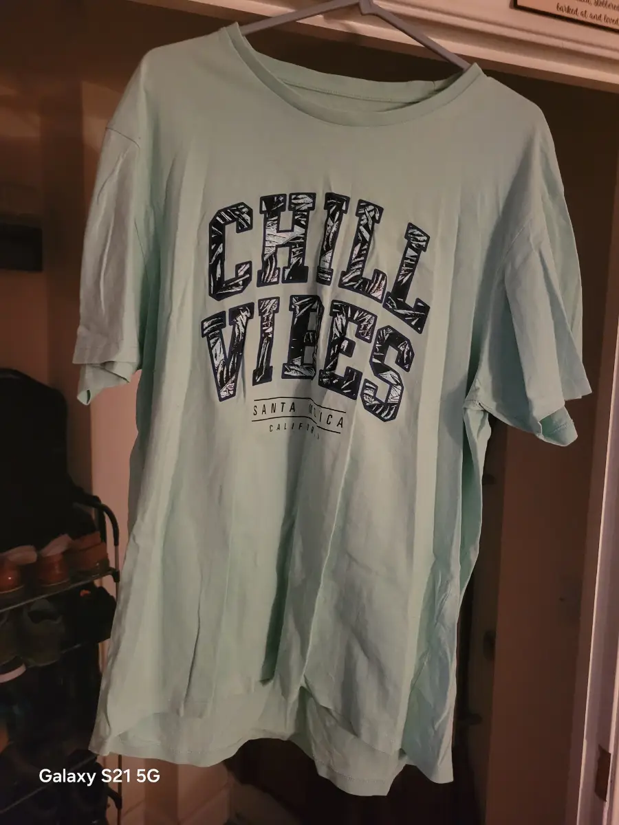 Men's t shirt chill vibes