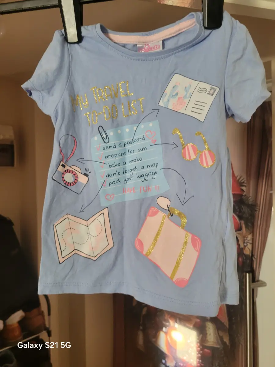 Girls t shirt