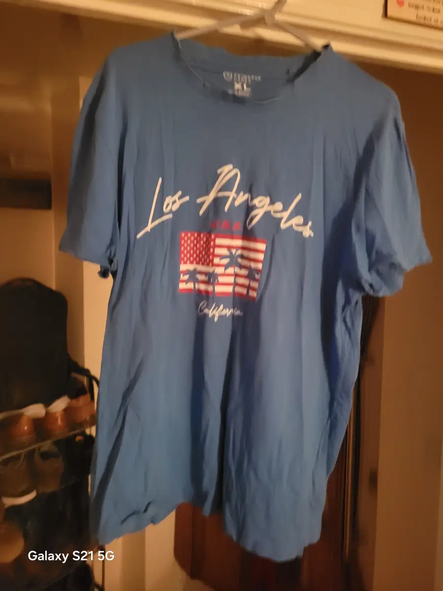 Mens t shirt los angeles