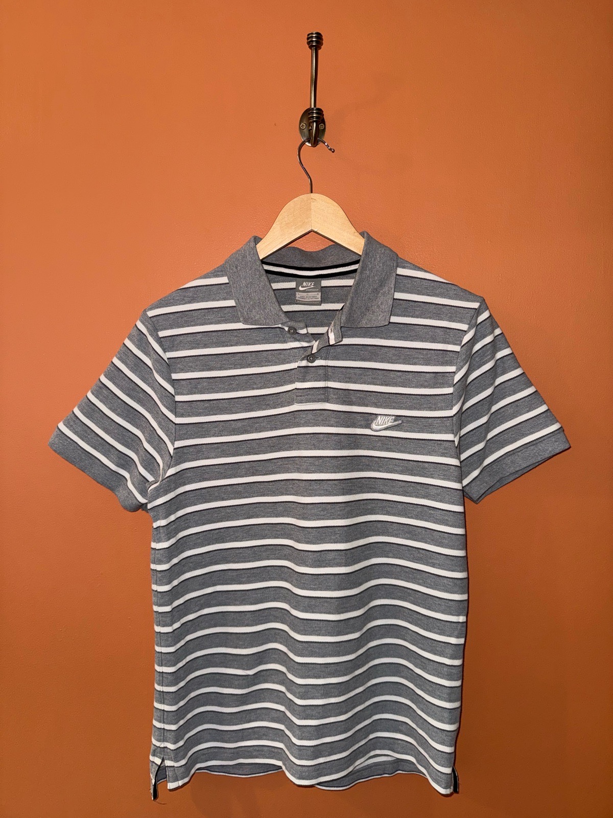 Vintage Nike Polo Shirt Grey / White Striped Collared With Embroidered Spellout Logo Men’s Large