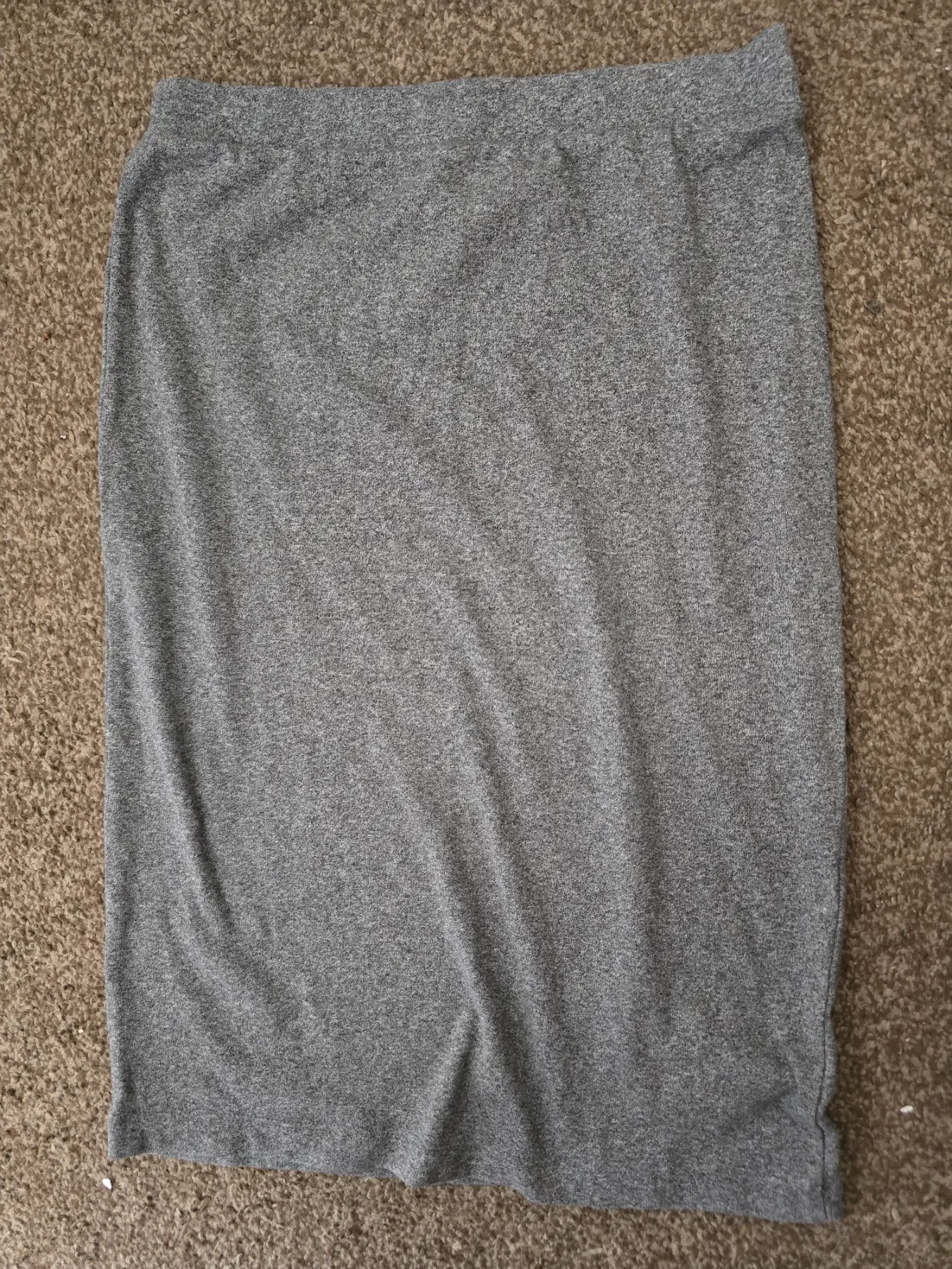 H&M Divided Grey Skirt – Medium