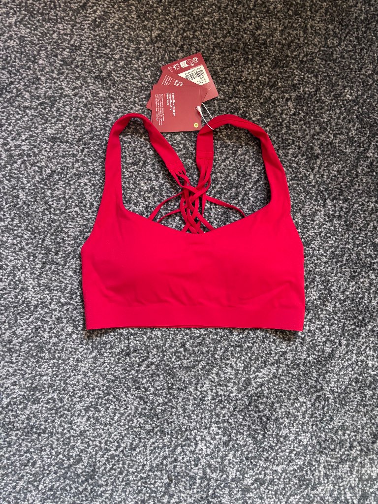 Lululemon FlexyFlex Strappy Yoga Bra Red size XXS / XS