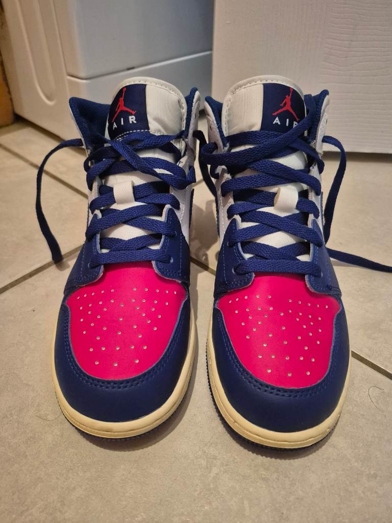 Nike air jordan high tops size 5.5