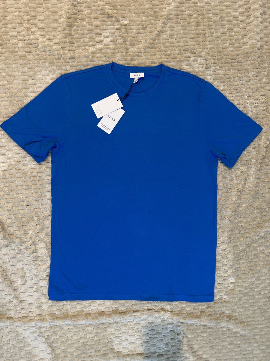 Reiss men large t-shirt