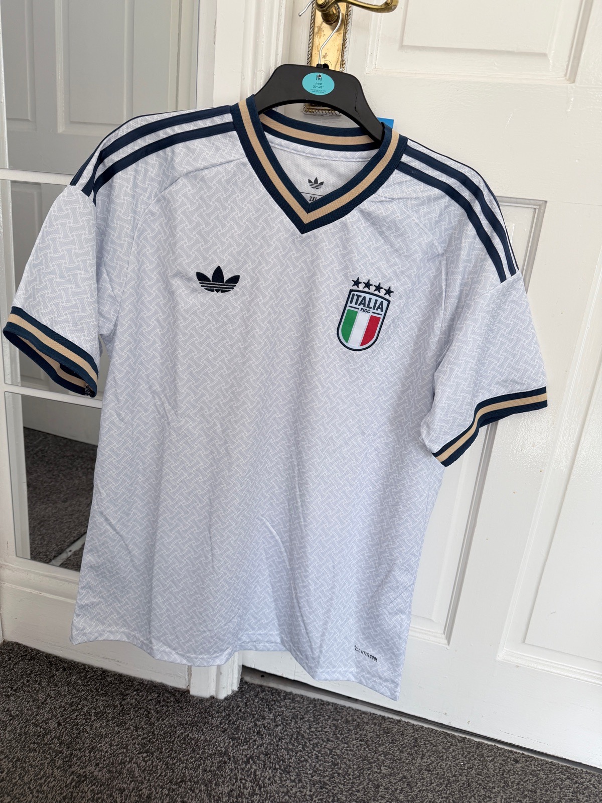 Adidas italia football shirt