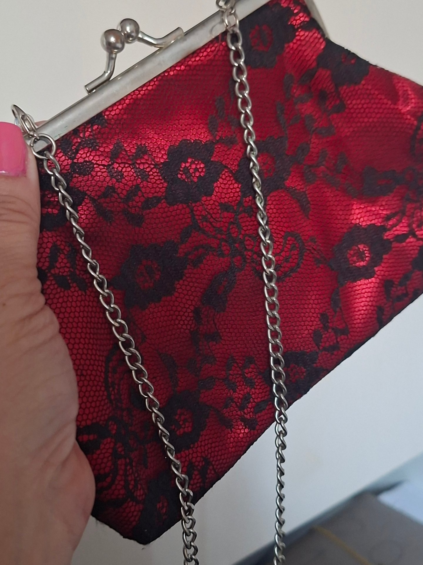 Vintage christine Aguilera red lace clasp bag chain