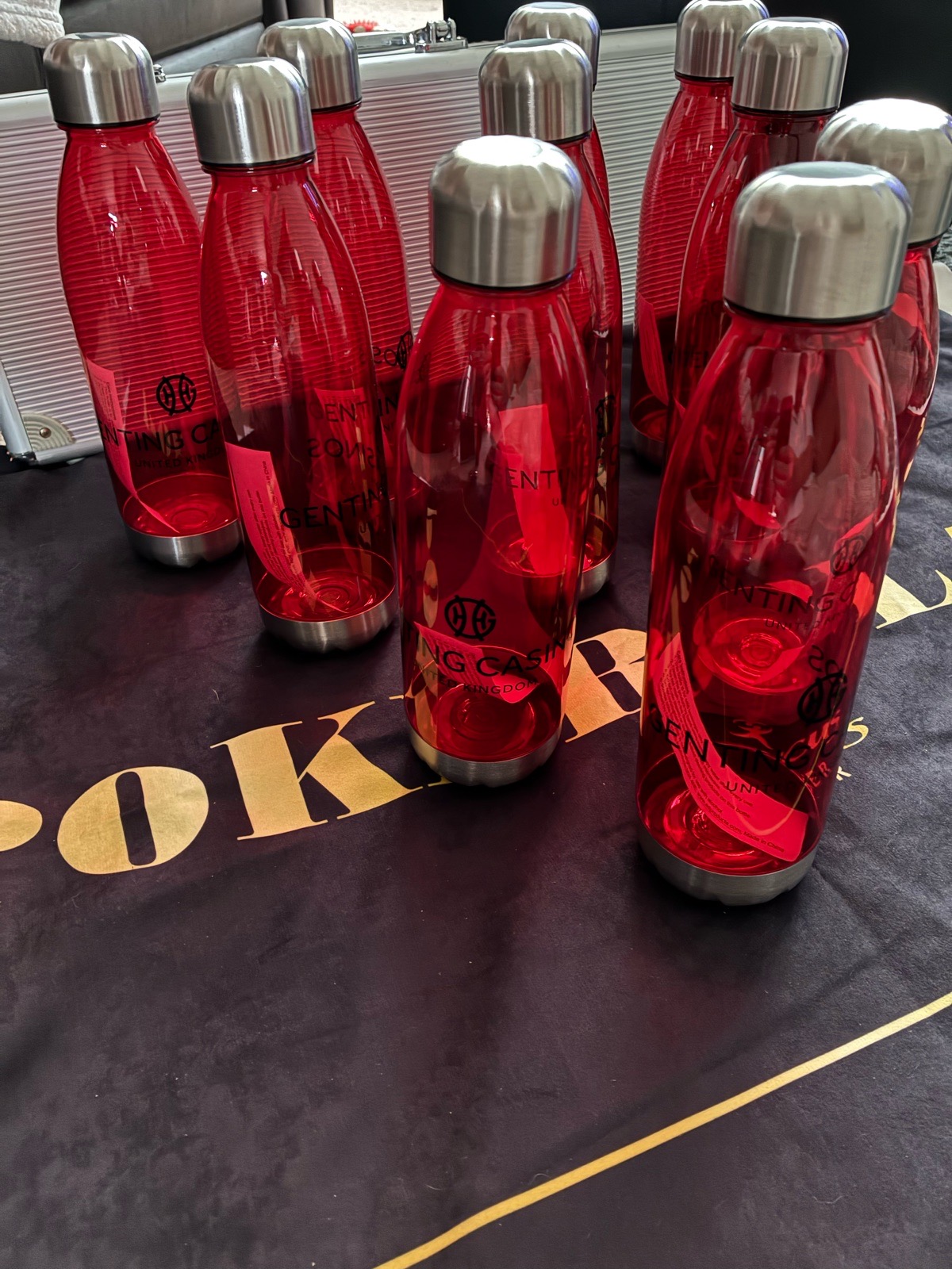New Red Water Bottles with Metal Lids – Set of 9