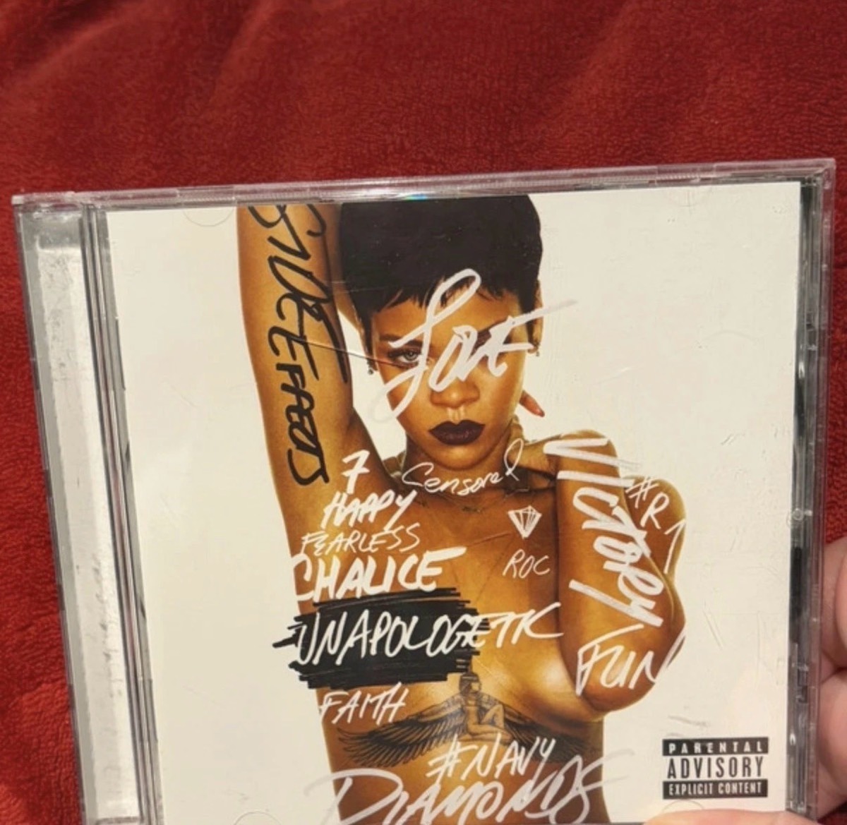 Rihanna Unapologetic (CD) Deluxe  Album with Disc