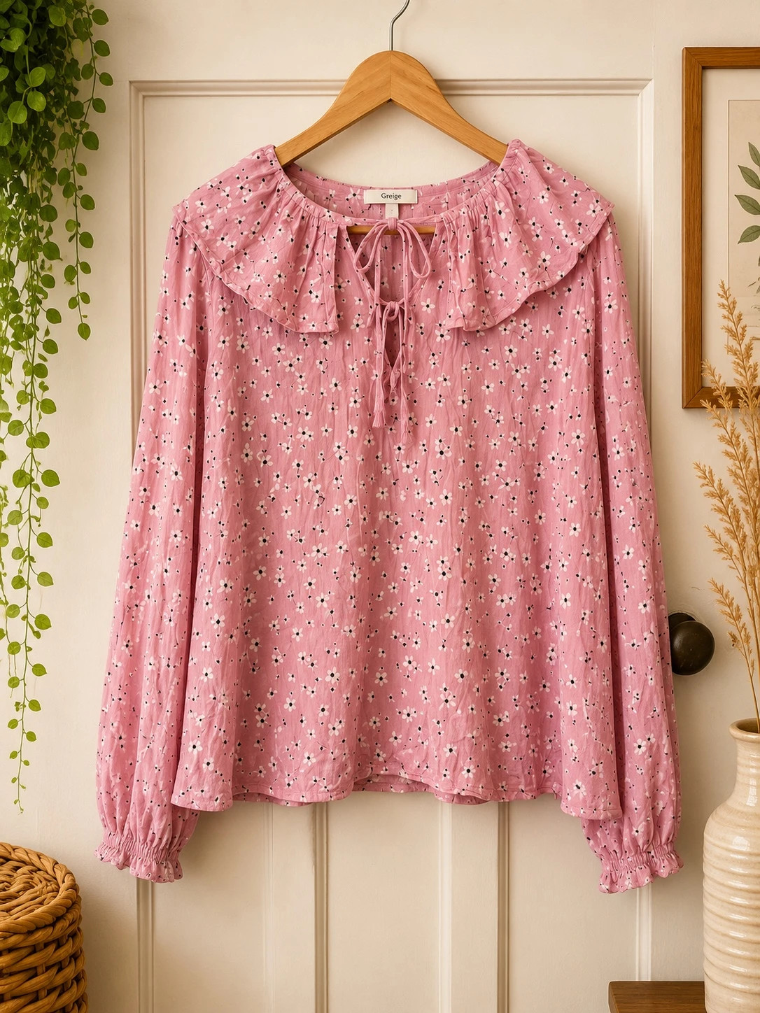 George Pink Ditsy Floral Ruffle Blouse – Size 18